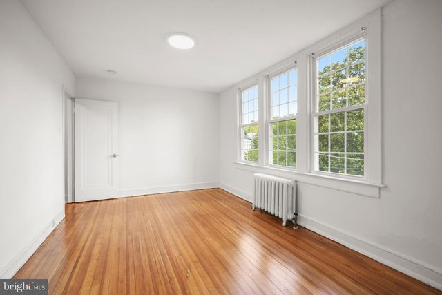 3708 S ST NW, Washington, DC 20007