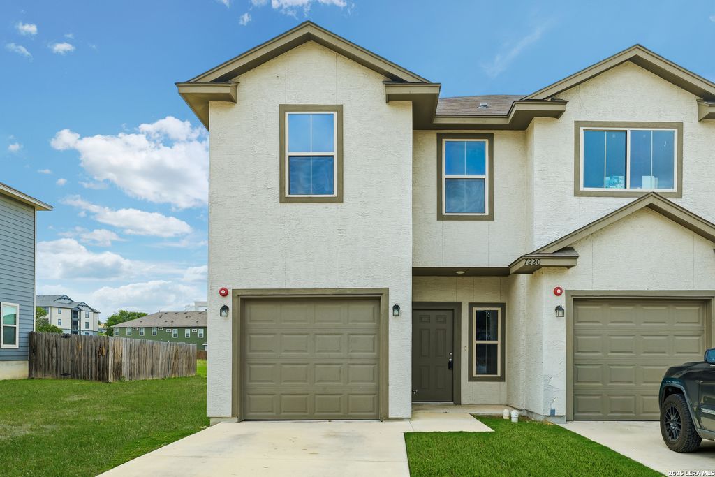 7220 SAVANNAH BRKS, Live Oak, TX 78233
