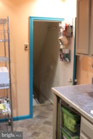 121 E TULPEHOCKEN, Philadelphia, PA 19144