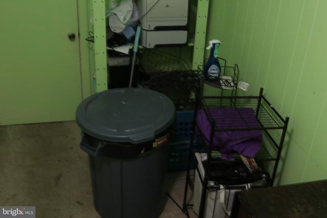 121 E TULPEHOCKEN, Philadelphia, PA 19144