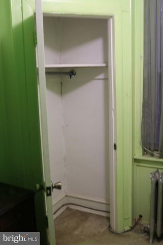 121 E TULPEHOCKEN, Philadelphia, PA 19144