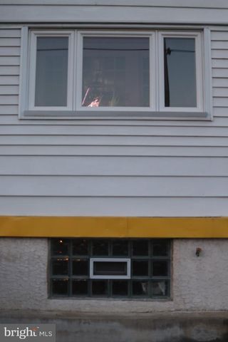 121 E TULPEHOCKEN, Philadelphia, PA 19144