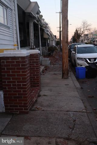 121 E TULPEHOCKEN, Philadelphia, PA 19144