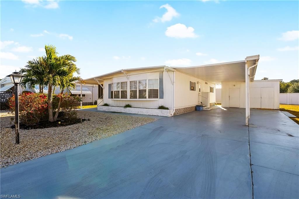 77 Snead DR, NORTH FORT MYERS, FL 33903 — exterior