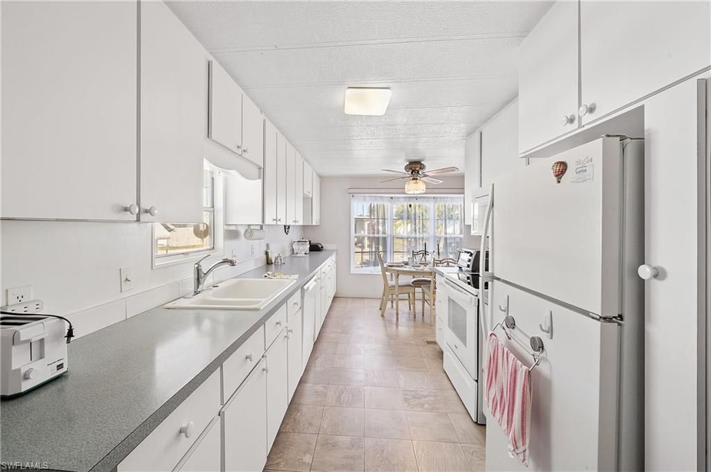 77 Snead DR, NORTH FORT MYERS, FL 33903 — photo 5