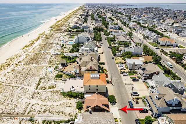 146 Sunset Lane, Mantoloking, NJ 08738