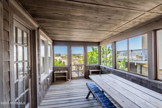 146 Sunset Lane, Mantoloking, NJ 08738