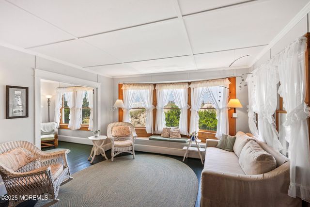 146 Sunset Lane, Mantoloking, NJ 08738