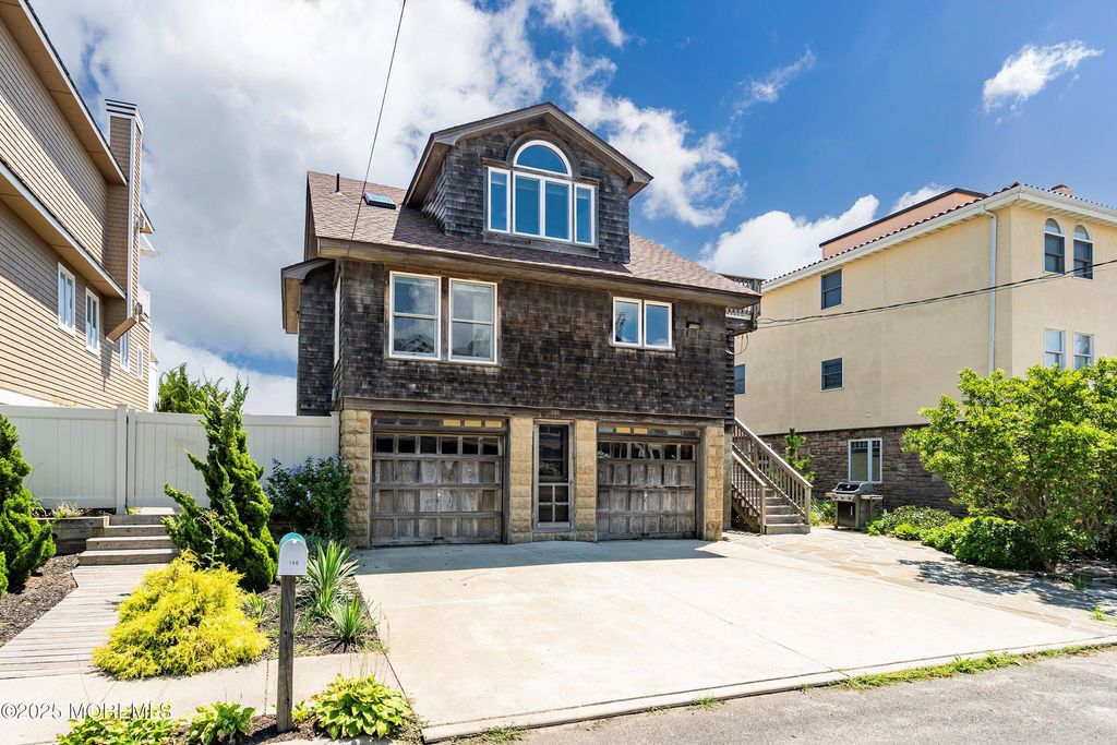 146 Sunset Lane, Mantoloking, NJ 08738