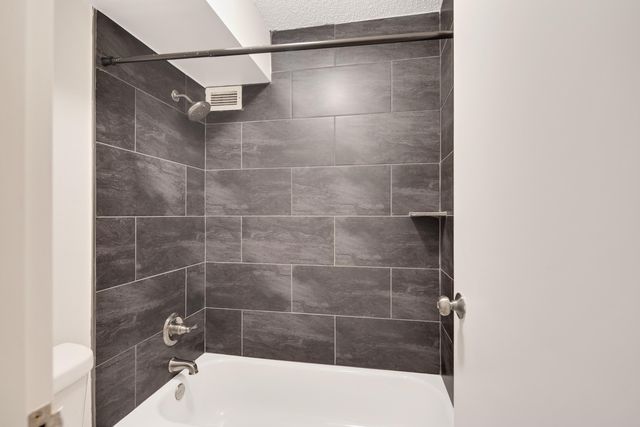 232 S Highland St Apt 601, Memphis, TN 38111