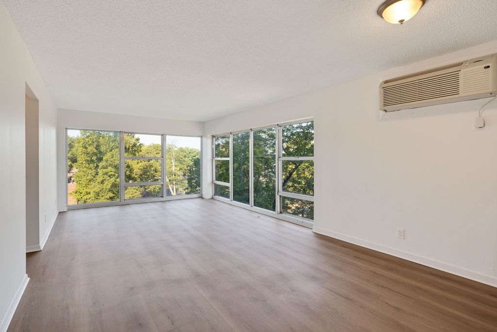 232 S Highland St Apt 601, Memphis, TN 38111