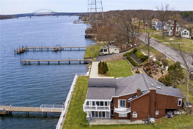 2039 East River Road, Grand Island, NY 14072