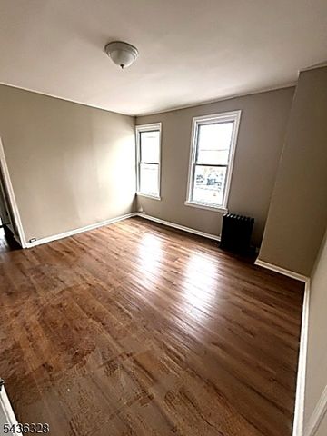 17 Maple Ave, Irvington Twp., NJ 07111