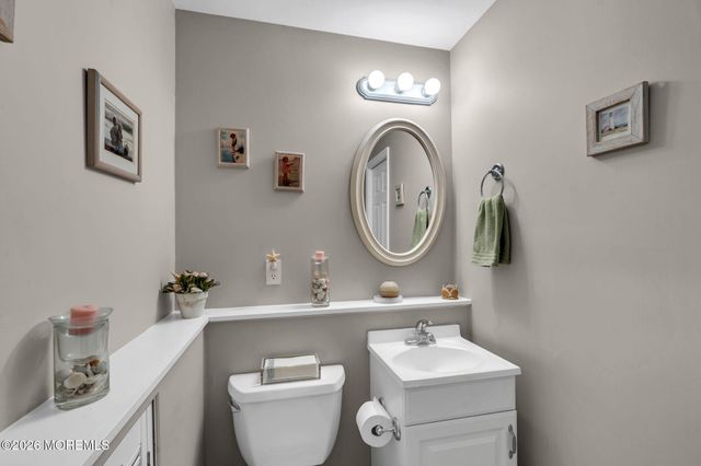 604 Monmouth Avenue, Spring Lake Heights, NJ 07762