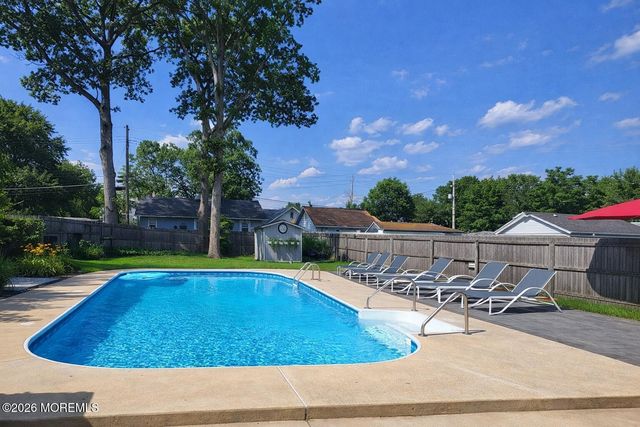 604 Monmouth Avenue, Spring Lake Heights, NJ 07762