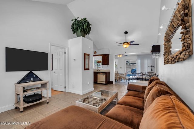 604 Monmouth Avenue, Spring Lake Heights, NJ 07762