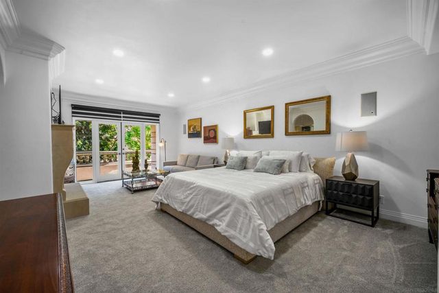 5448 Renaissance, San Diego, CA 92122