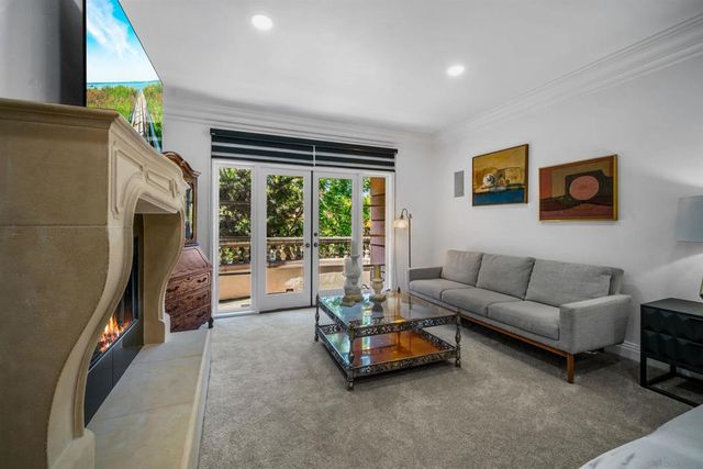 5448 Renaissance, San Diego, CA 92122