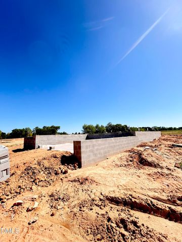 188 Maverick Lane, Dunn, NC 28334