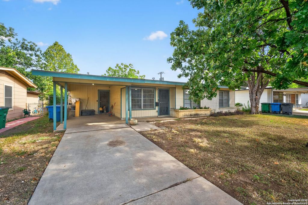 4223 Kilrea Dr, San Antonio, TX 78219