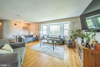 91 KNOLLWOOD DR, Cherry Hill, NJ 08002
