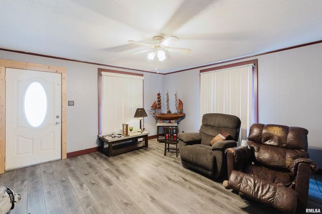 1200 W ADAMS Street, Herrin, IL 62948