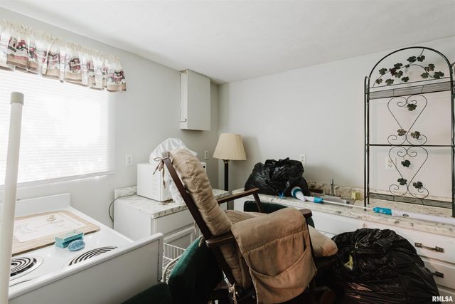 1200 W ADAMS Street, Herrin, IL 62948