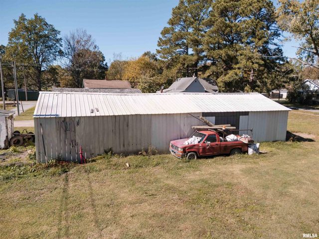 1200 W ADAMS Street, Herrin, IL 62948