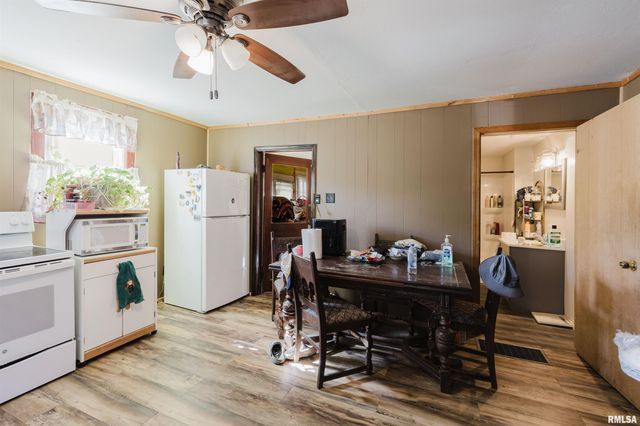 1200 W ADAMS Street, Herrin, IL 62948