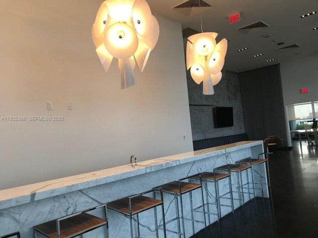 1600 NE 1st Ave 3009, Miami, FL 33132