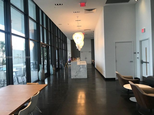 1600 NE 1st Ave 3009, Miami, FL 33132