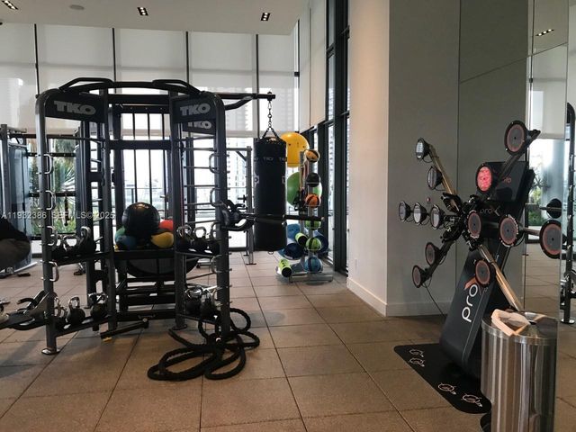 1600 NE 1st Ave 3009, Miami, FL 33132