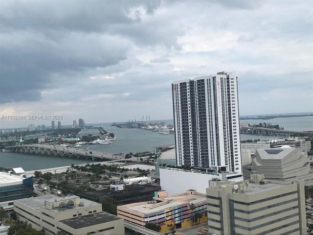 1600 NE 1st Ave 3009, Miami, FL 33132