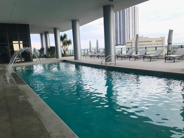 1600 NE 1st Ave 3009, Miami, FL 33132