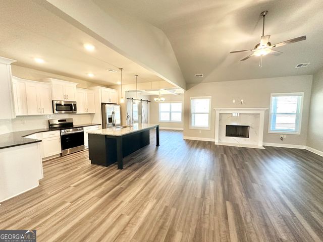 31 Sourwood Drive, Mansfield, GA 30055