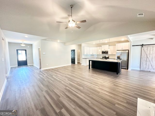 31 Sourwood Drive, Mansfield, GA 30055