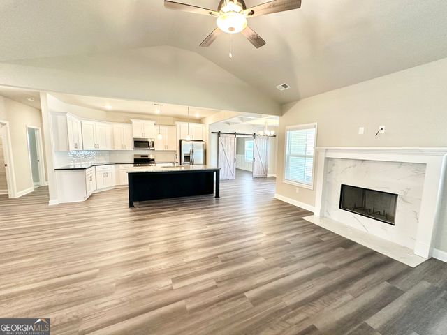 31 Sourwood Drive, Mansfield, GA 30055