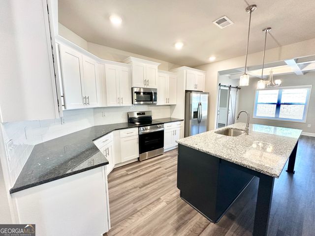 31 Sourwood Drive, Mansfield, GA 30055