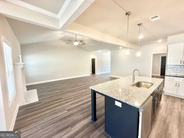 31 Sourwood Drive, Mansfield, GA 30055