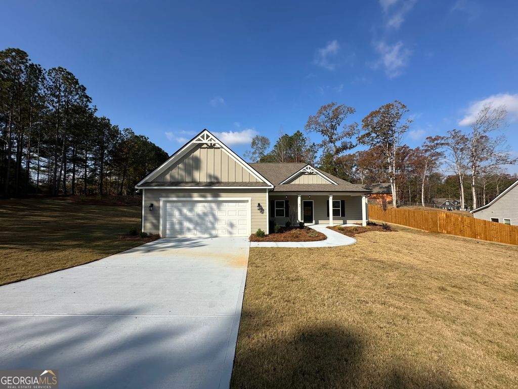 31 Sourwood Drive, Mansfield, GA 30055