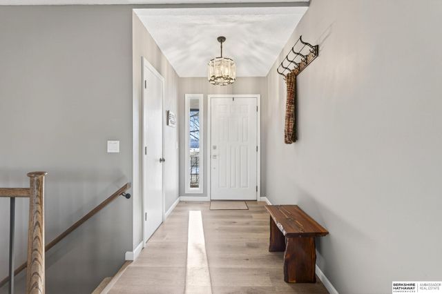 7021 Michelle Avenue, La Vista, NE 68128