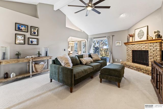 7021 Michelle Avenue, La Vista, NE 68128