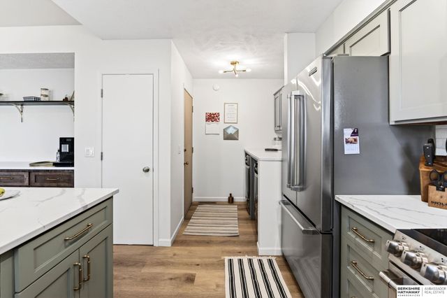 7021 Michelle Avenue, La Vista, NE 68128