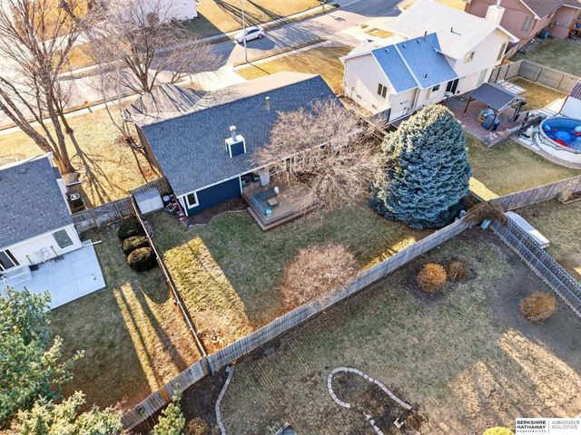 7021 Michelle Avenue, La Vista, NE 68128