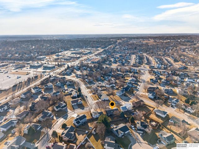 7021 Michelle Avenue, La Vista, NE 68128