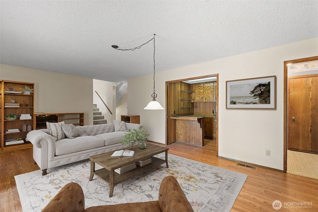 5097 Malaga Alcoa Highway, Malaga, WA 98828