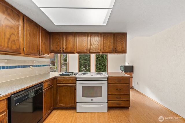 5097 Malaga Alcoa Highway, Malaga, WA 98828