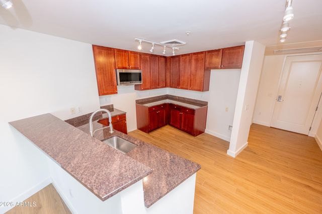 310 S 4TH Street 805, Phoenix, AZ 85004