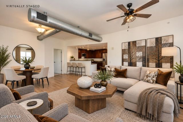 310 S 4TH Street 805, Phoenix, AZ 85004
