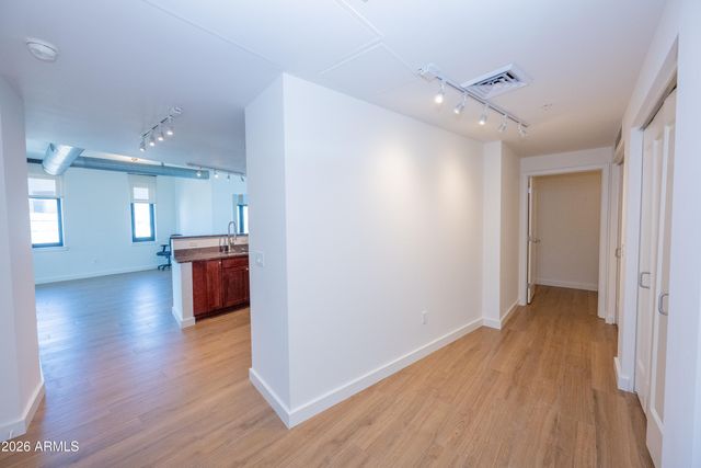 310 S 4TH Street 805, Phoenix, AZ 85004